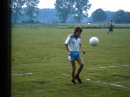 0DIA 1985 RAVAKAMP